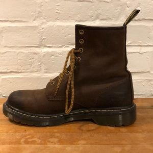 Dr. Martens 1460 Smooth Leather Boot